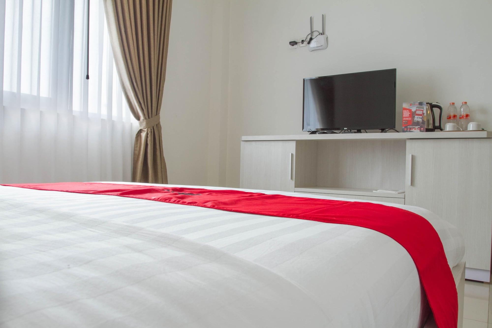 Reddoorz Plus Near Jatinangor Town Square 2 Εξωτερικό φωτογραφία